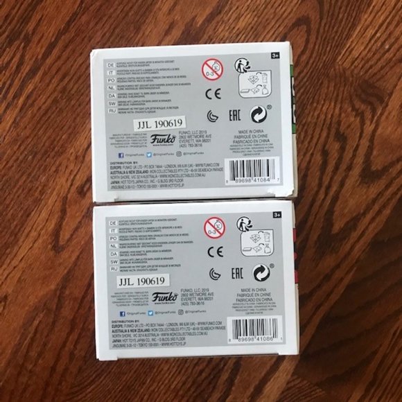 Funko Pop! Ad Icons Otter Pops #49 & 47 Set of 2 - Picture 6 of 8